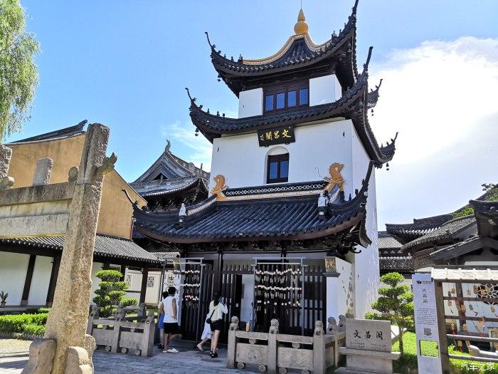 什么香水让人动情呢？游戏画面